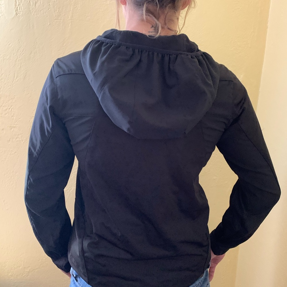Brand new SNOZU jacket